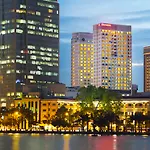 Sheraton Saigon Grand Opera Hotel
